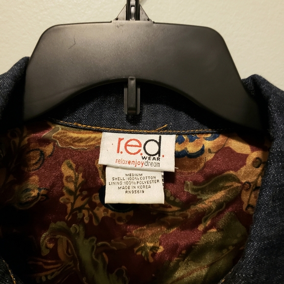 R.E.D. Women's Paisley Lined Denim Button Down Medium Jacket. - Picture 2 of 9